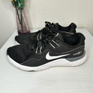 Men’s Nike Black and White Renew Shoes